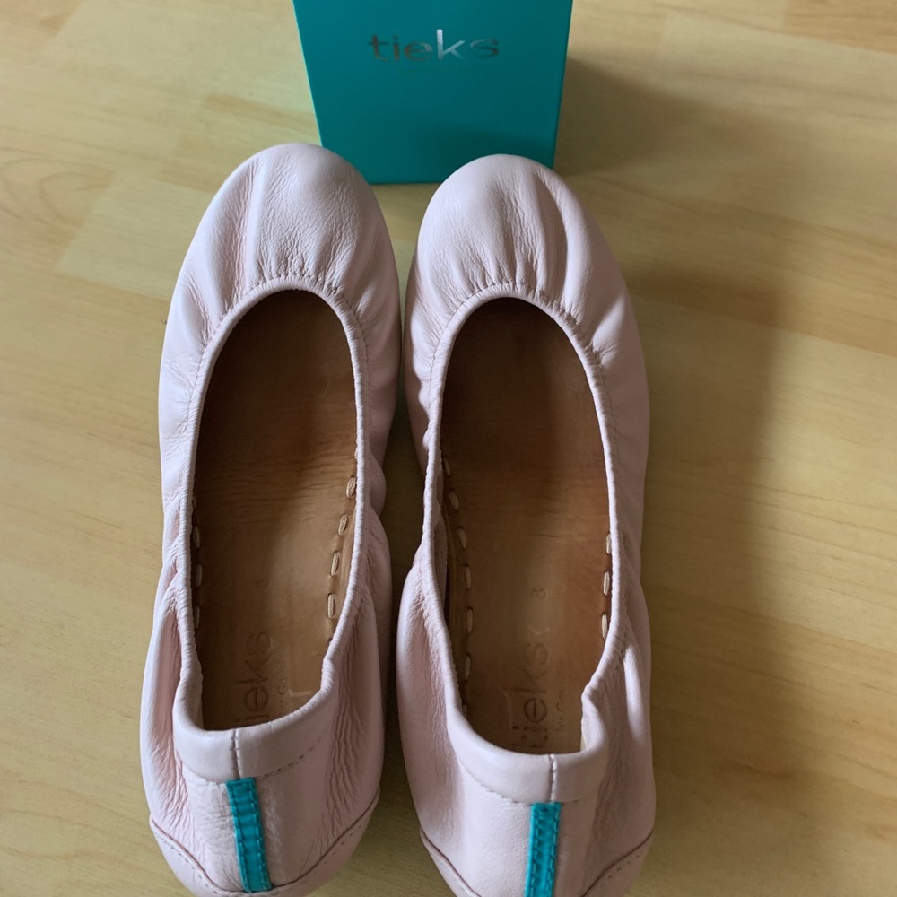 Ballerina pink tieks. Size 8. Gently used.